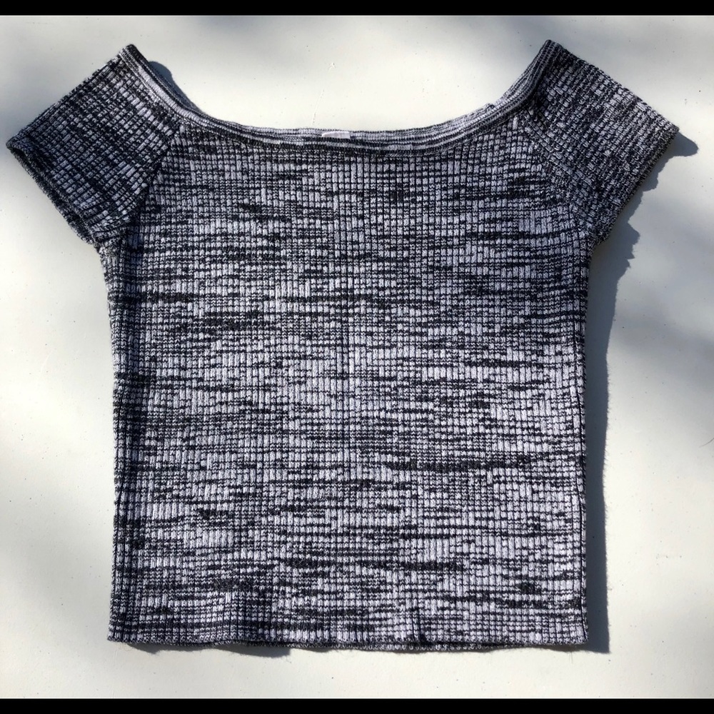 Full Tilt Size Small Gray Top